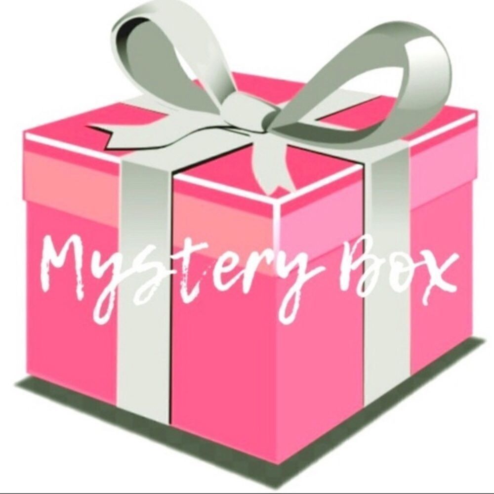 Yay ❤️ it’s an assorted Mystery box! 📦 variety bundle of women’s clothing